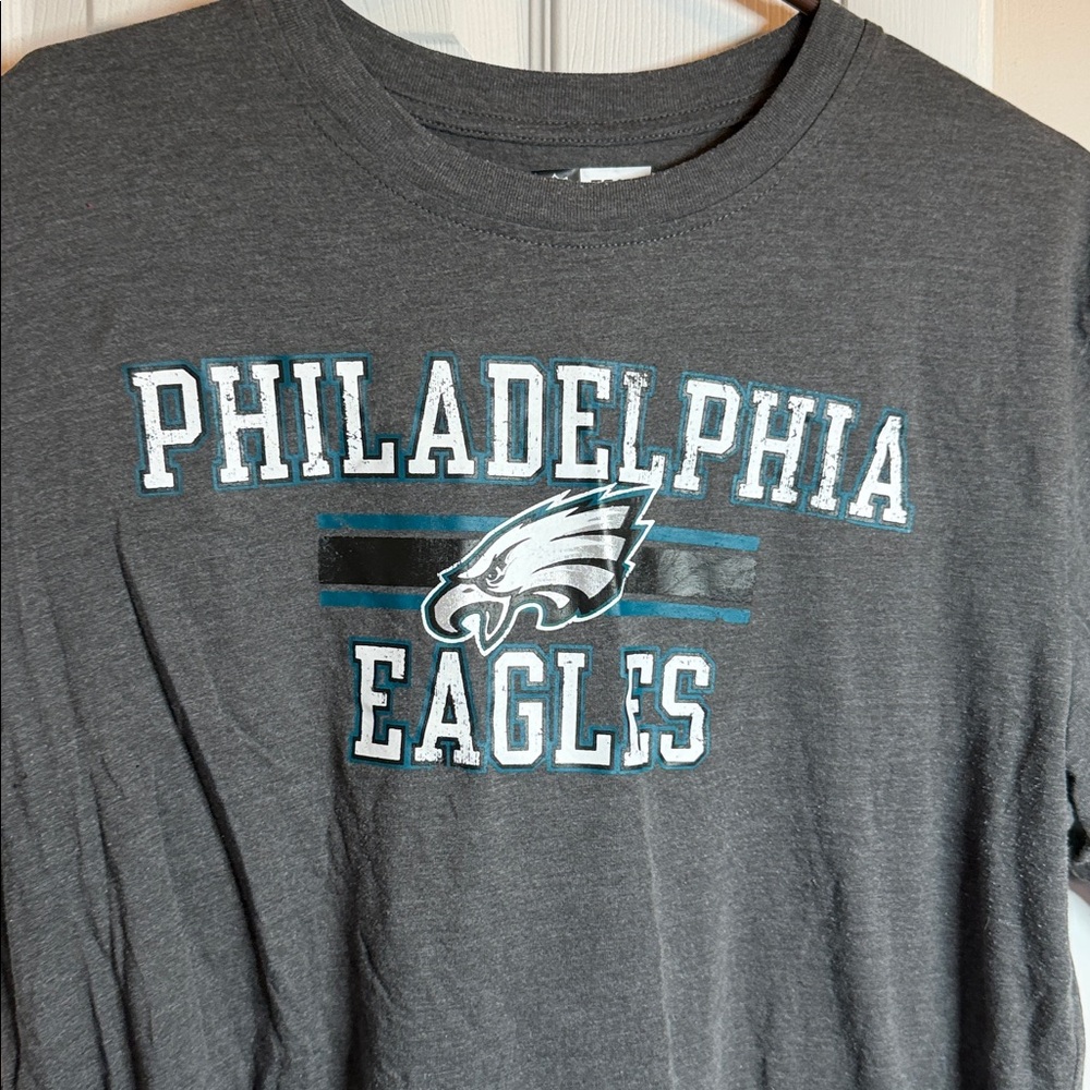 NFL Philadelphia Eagles Charcoal Tee - Picture 2 of 4